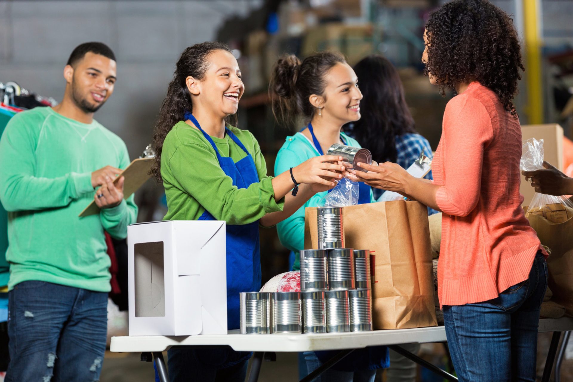 Team of volunteers receive donated items