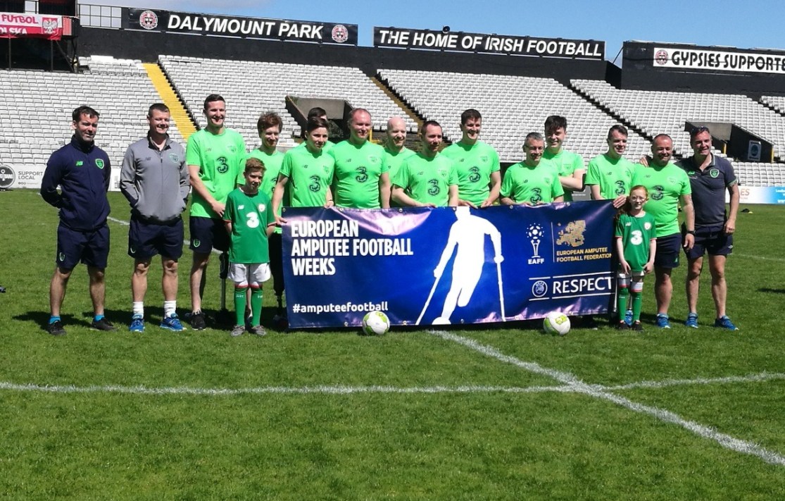 teams-football-campaign