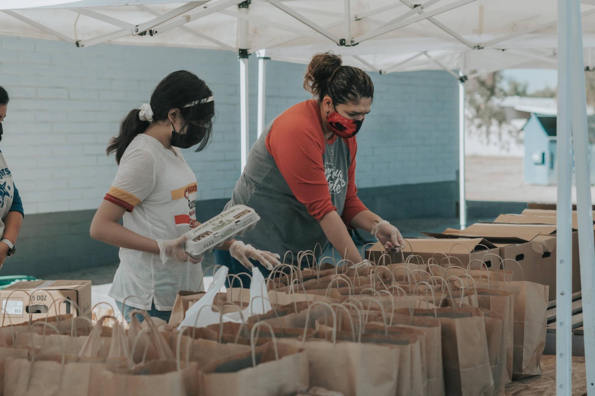 People volunteering for an event