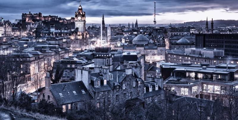 Edinburgh skyline via PxHere