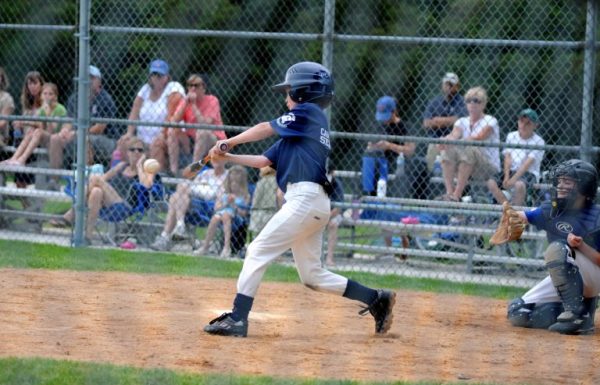match de baseball pour jeunes