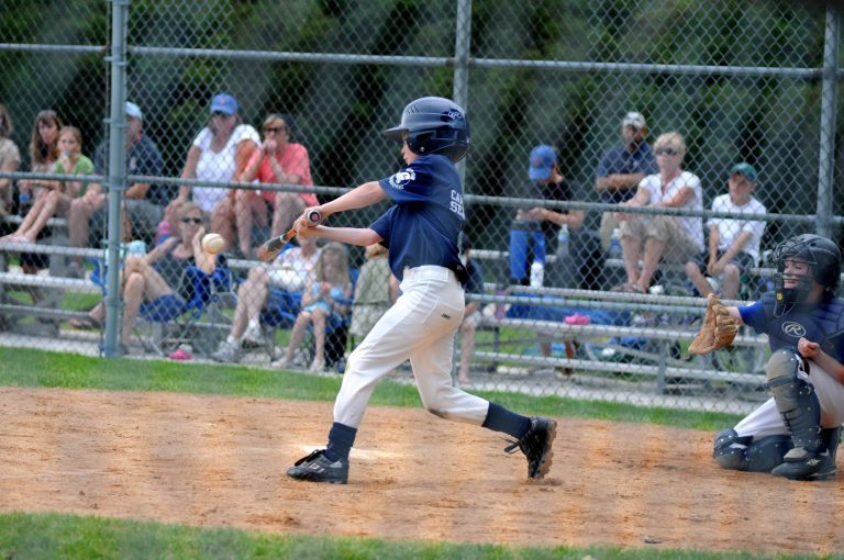 match de baseball pour jeunes